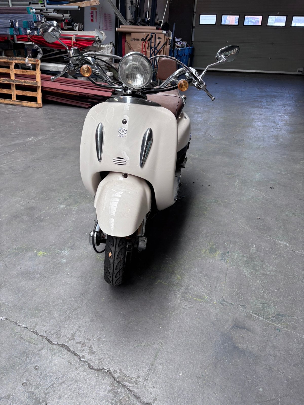 Fosti retro scooter, Fietsen en Brommers, Nieuw, Benzine, Ophalen, Overige merken