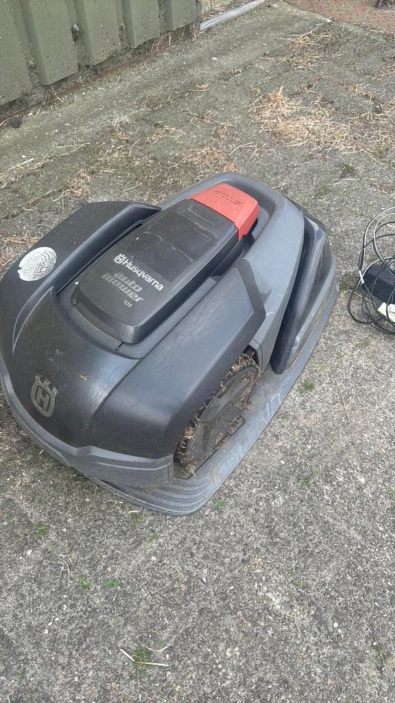 Husqvarna 105, Ophalen, Gebruikt, 20 tot 25 cm