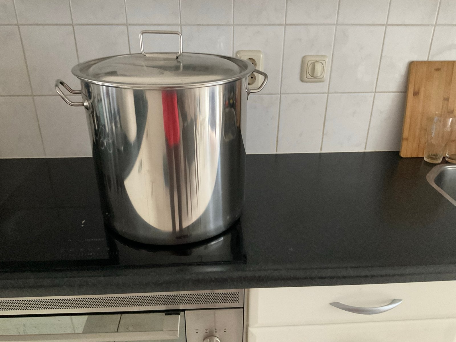 Grote RVS Kookpan met Deksel - 30 Liter, Ophalen, Met deksel, Zo goed als nieuw, Rvs