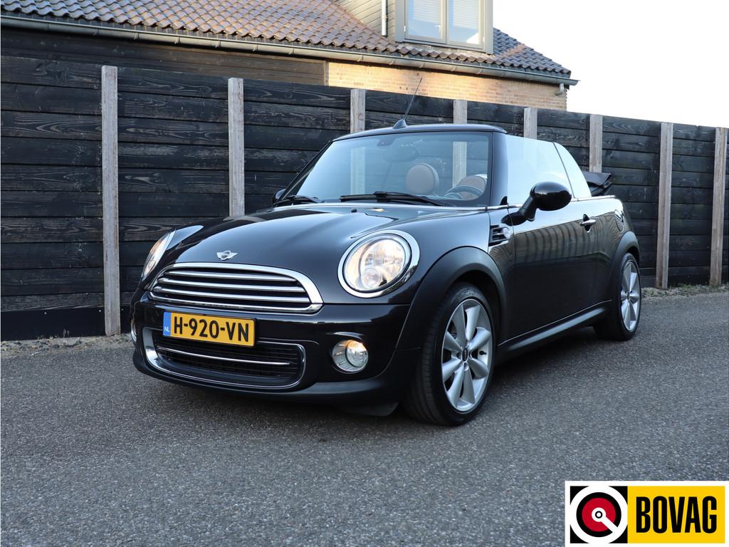 MINI Cabrio 1.6 Cooper Chili leder, cruise, bluetooth, Auto's, Mini, Gebruikt, Euro 6, 4 cilinders, 4 stoelen