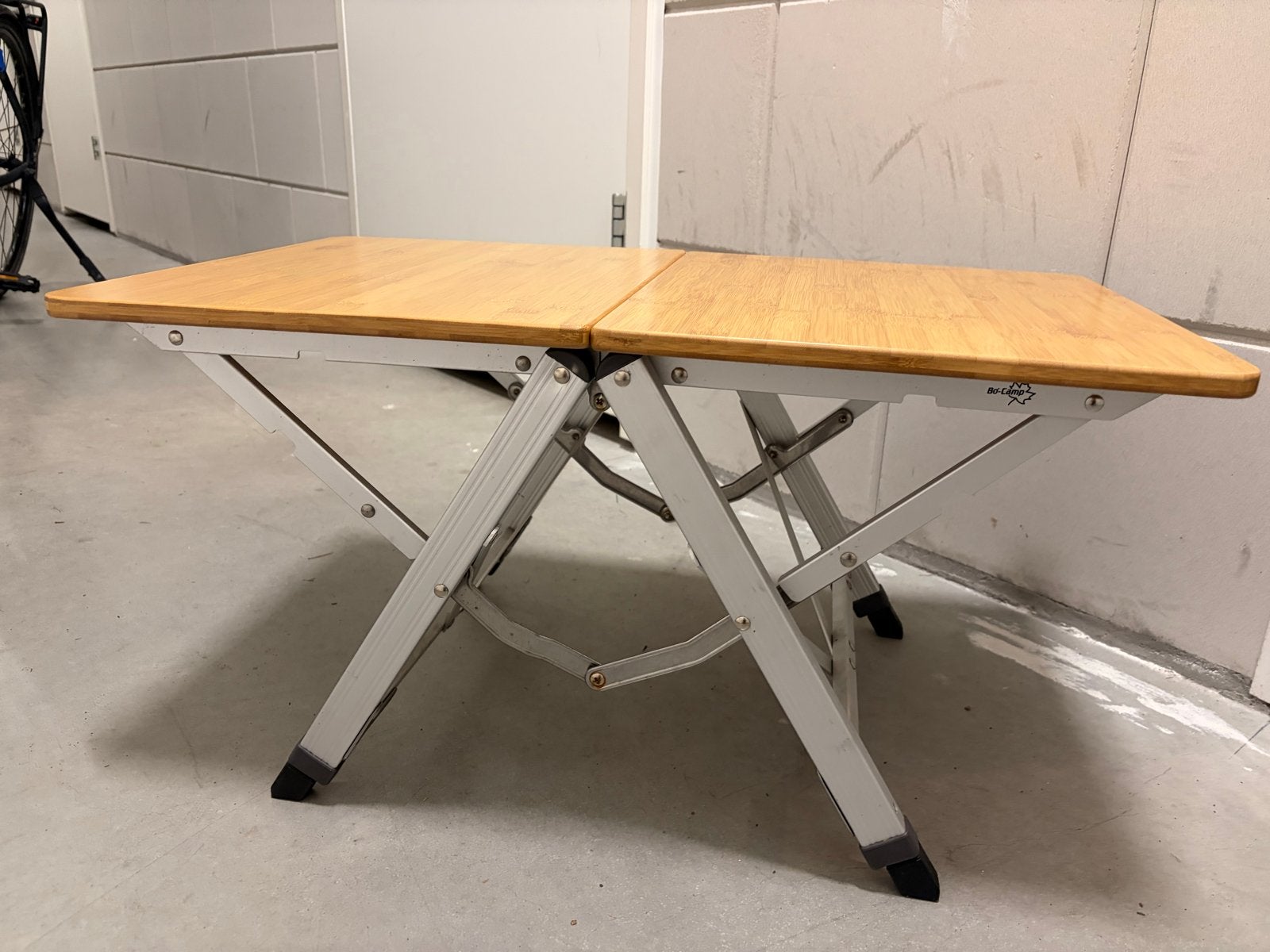 Bamboe campingtafel met aluminium poten, verstelbaar, Ophalen, Gebruikt