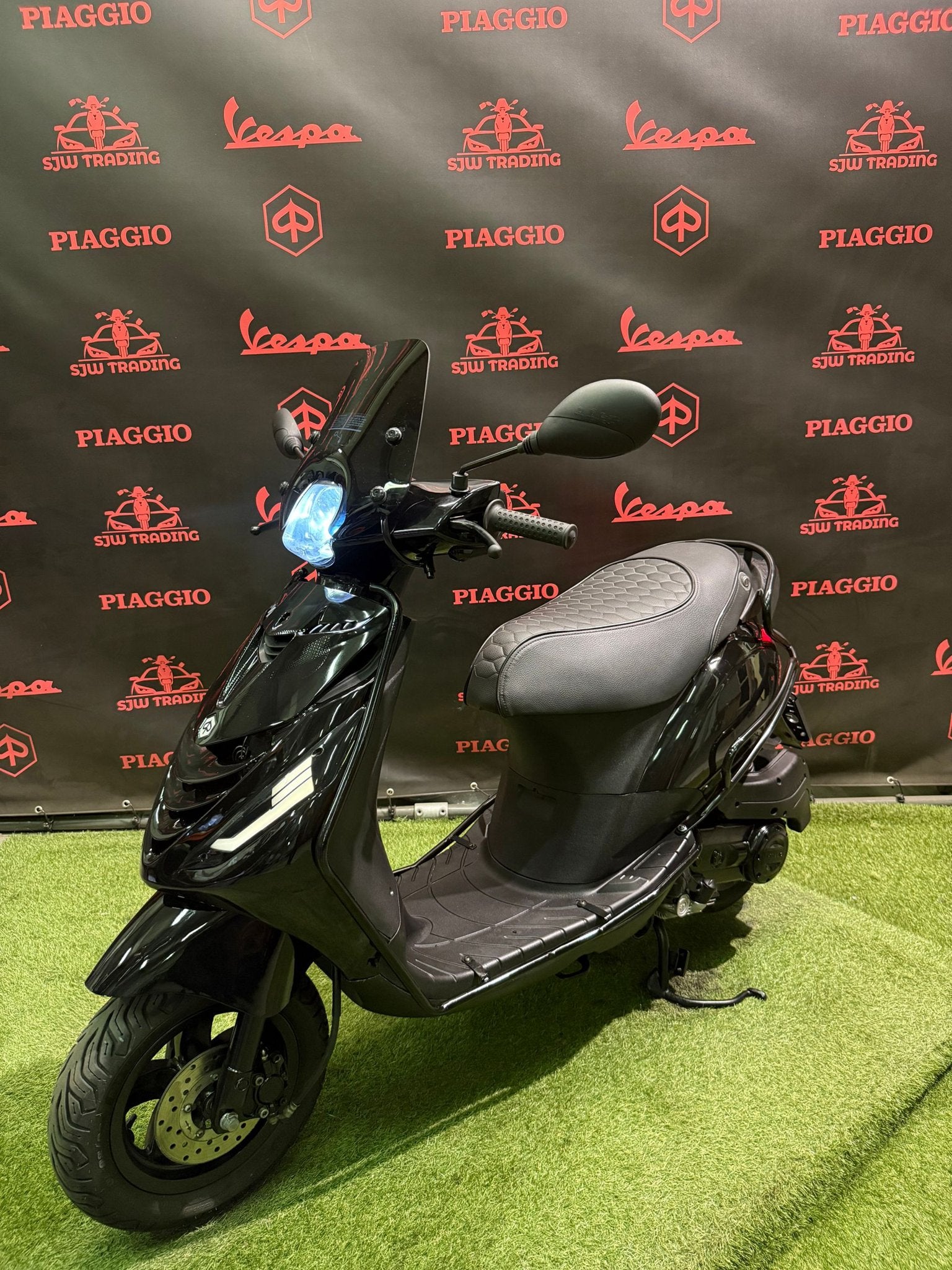 Piaggio Zip 2022 Brom! Black on Black / RS Zadel / Garantie!