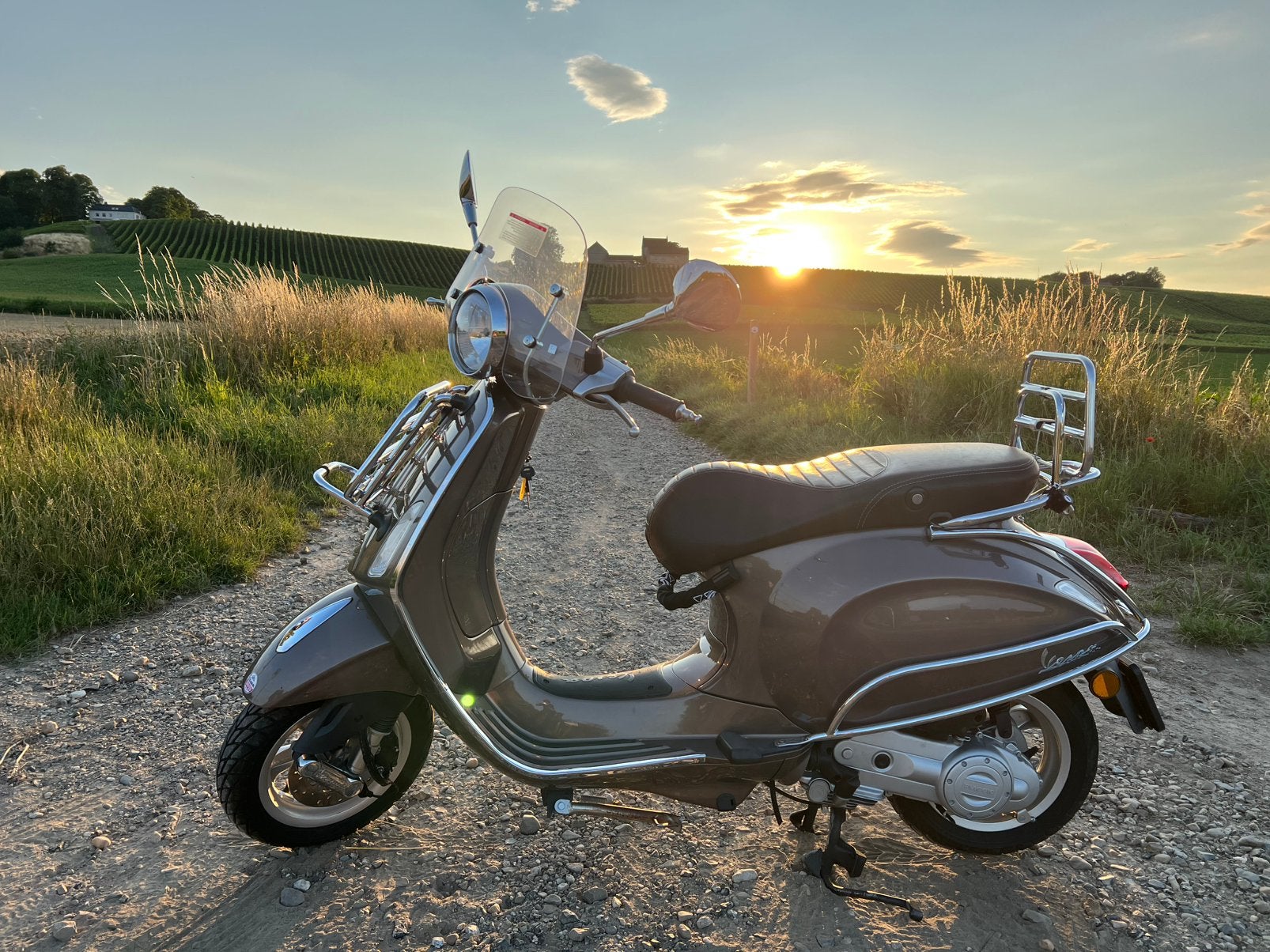 Vespa Primavera, Fietsen en Brommers, Scooters | Vespa, Overige modellen, Maximaal 45 km/u, Ophalen of Verzenden, Zo goed als nieuw