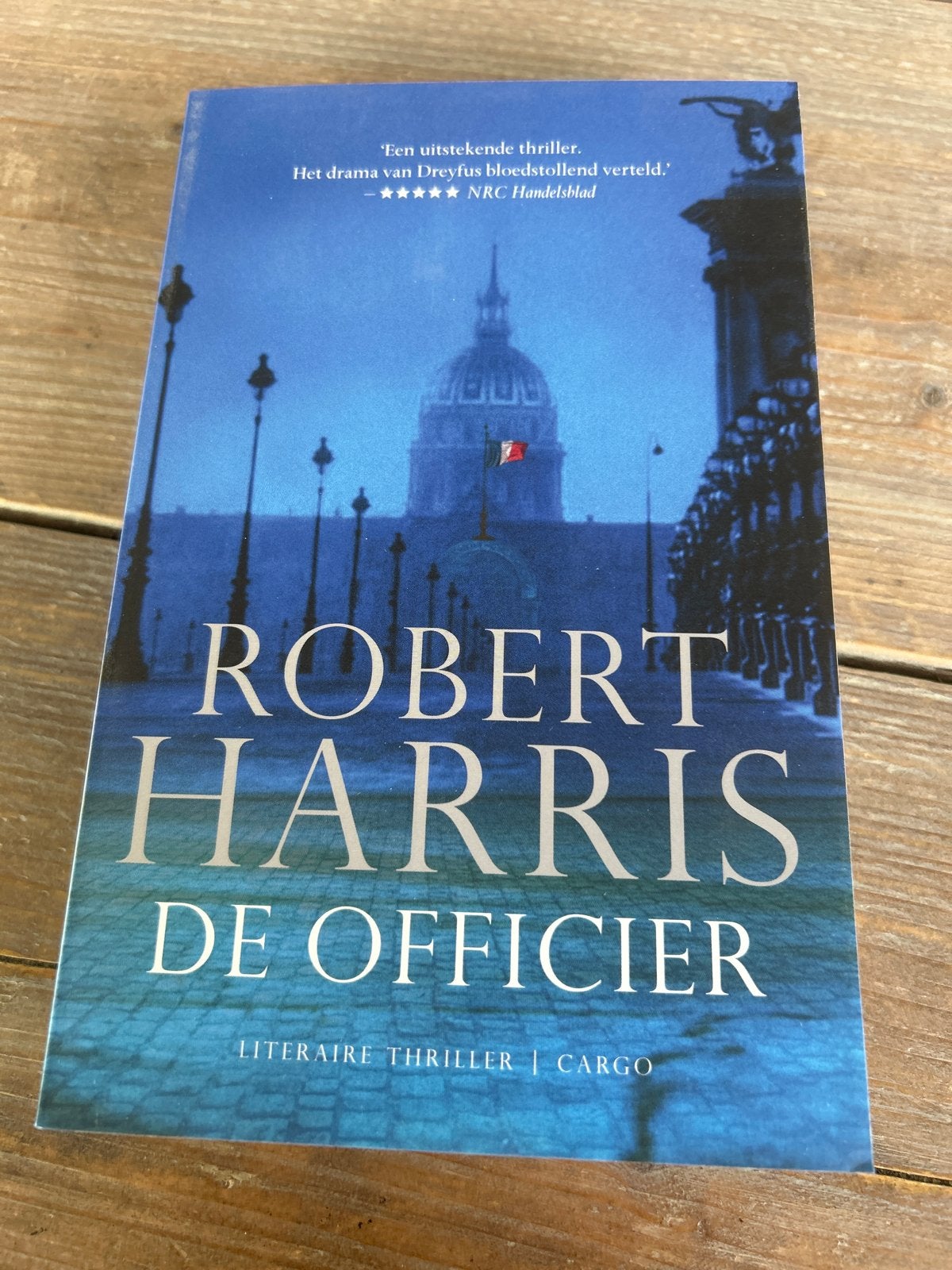 Robert Harris - De Officier (Literaire Thriller), Ophalen of Verzenden, Zo goed als nieuw, Europa overig