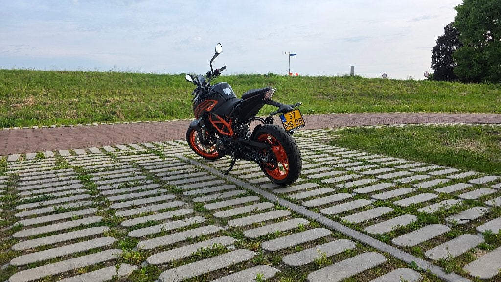 Ktm duke 125, LED Verlichting, Nieuw, Particulier, 125 cc