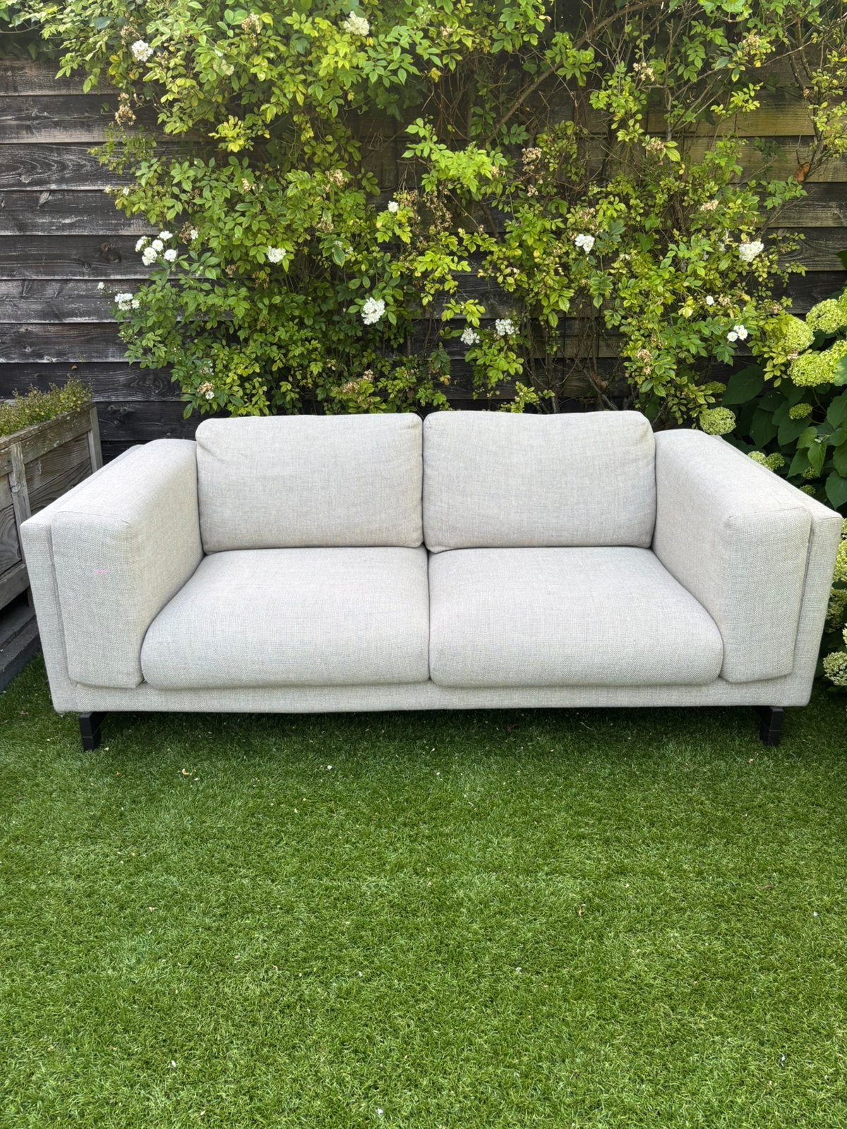 Te koop IKEA bank beige Nockeby. 2x1 meter. In goede staat., Ophalen, Gebruikt, 150 tot 200 cm, Tweepersoons