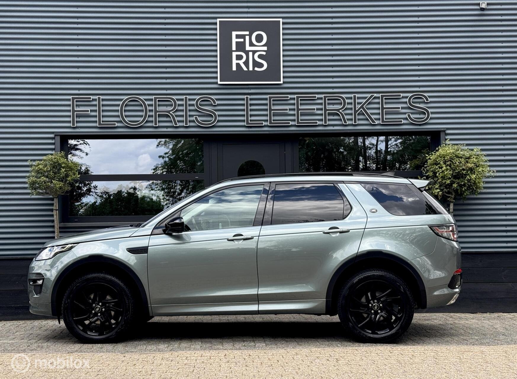 Land Rover Discovery Sport 2.0 | R Dynamic | Zwart Leer |, Gebruikt, 4 cilinders, Discovery Sport, Leder
