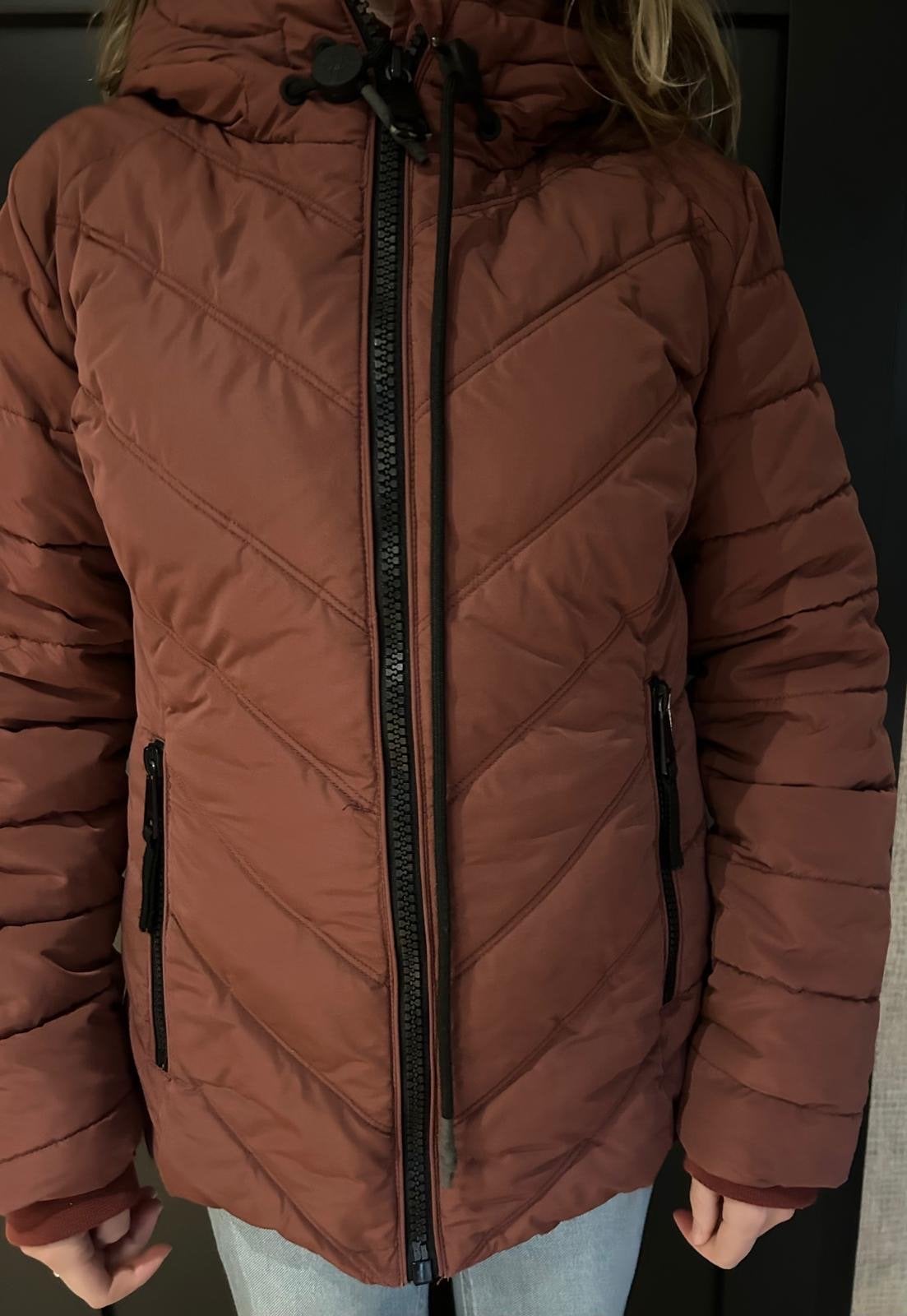 Khujo winterjas maat M, Ophalen of Verzenden, Gedragen, Maat 38/40 (M), Rood