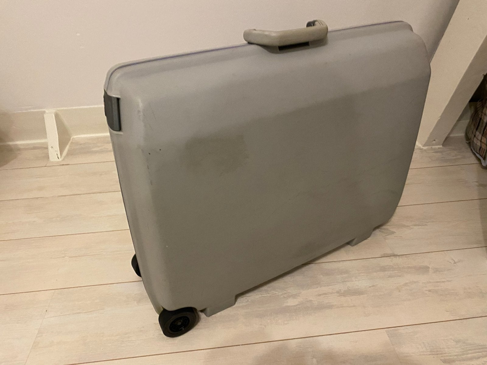 Samsonite Koffer - Stevig en Betrouwbaar, Ophalen of Verzenden, Gebruikt, Wieltjes
