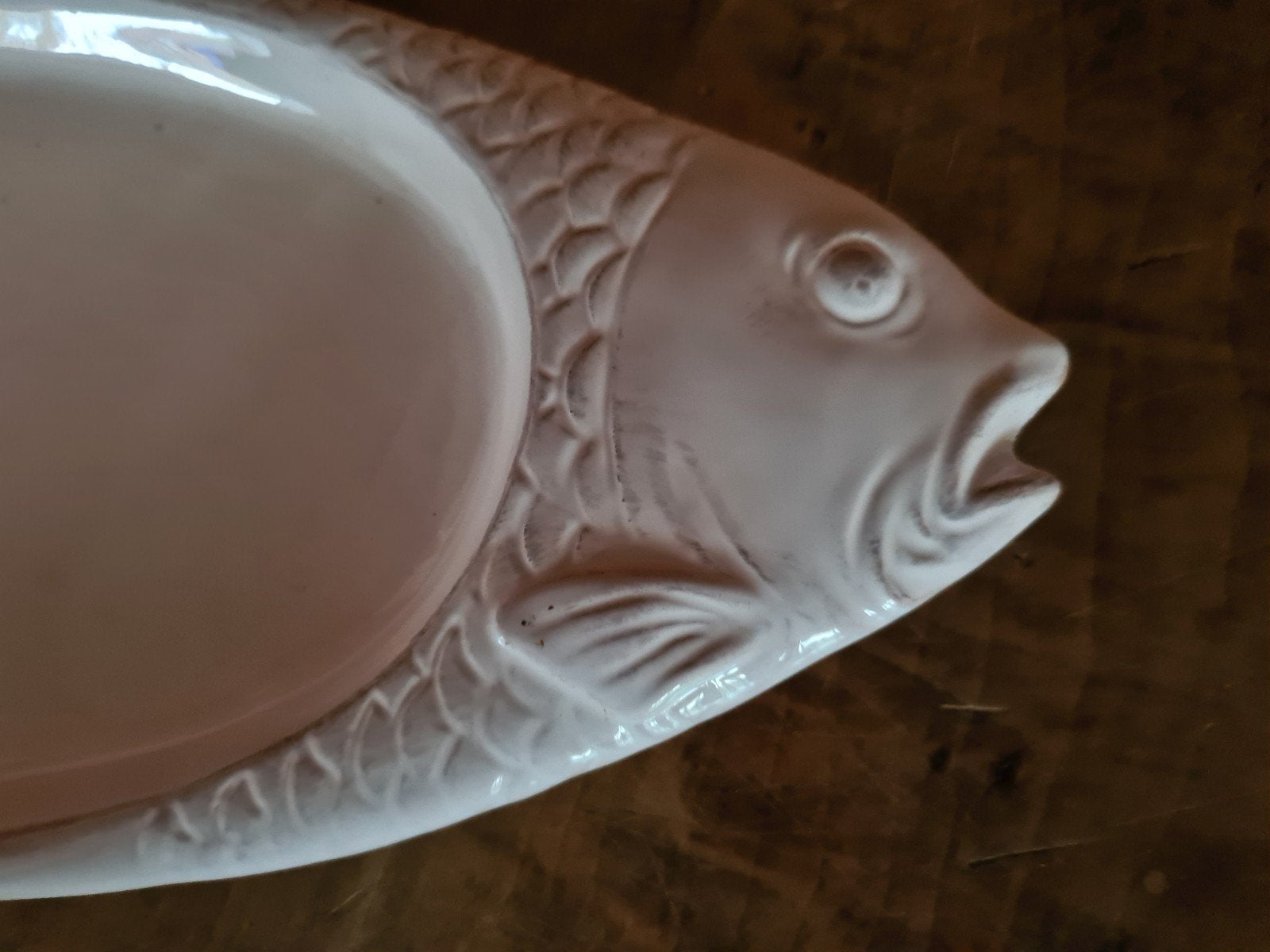 Lang bord (55 cm) in de vorm van een vis., Ophalen of Verzenden