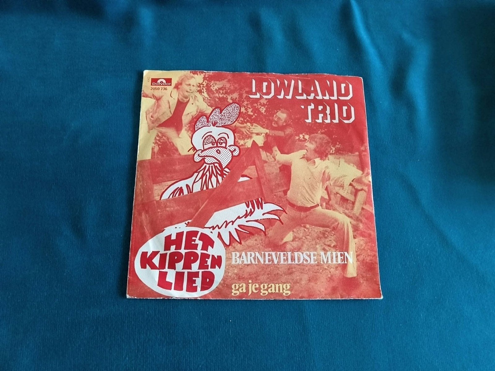 Lowland Trio - Het Kippen Lied / Barneveldse Mien (Single), Cd's en Dvd's, Ophalen of Verzenden, Gebruikt, Schlager