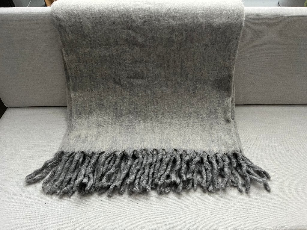 Plaid | Deken | Sprei | Grijs | 133x168 cm | Raaf | Nieuw, Ophalen, 168 cm, Wasbaar, 133 cm