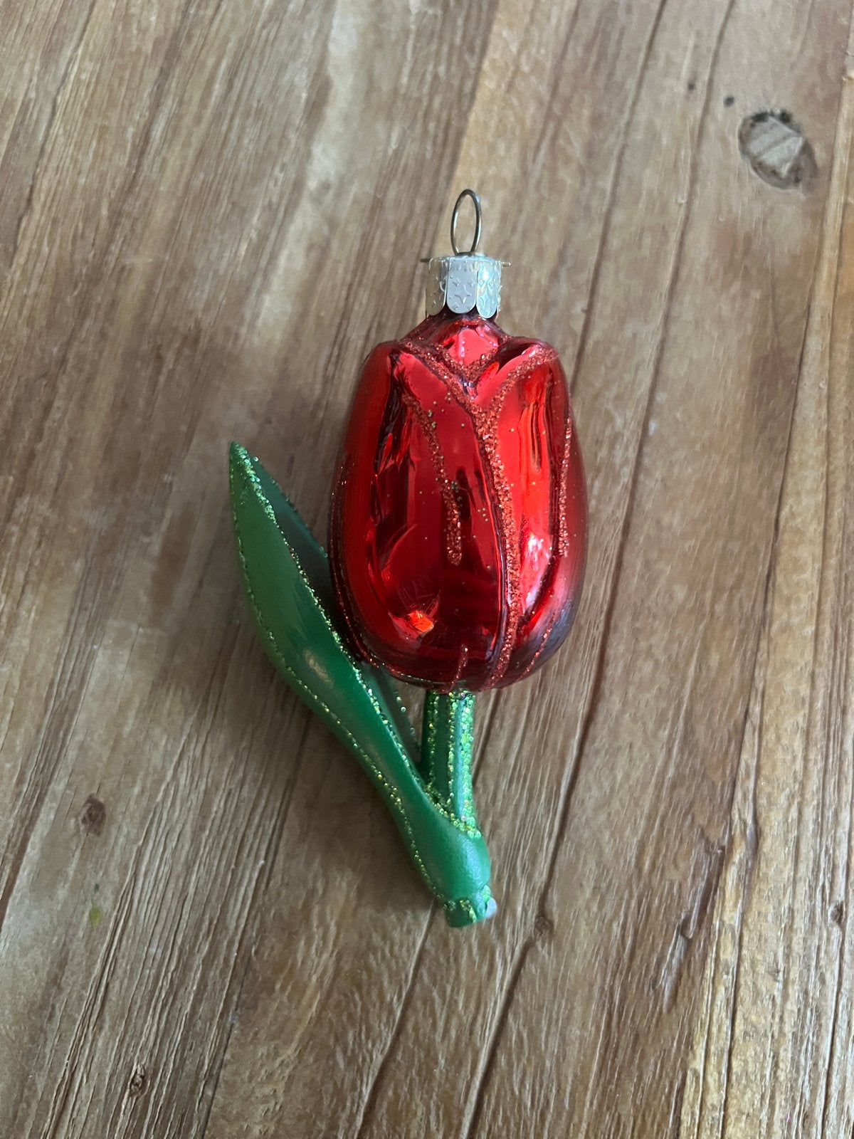 Vondels tulp kerstbal, Ophalen