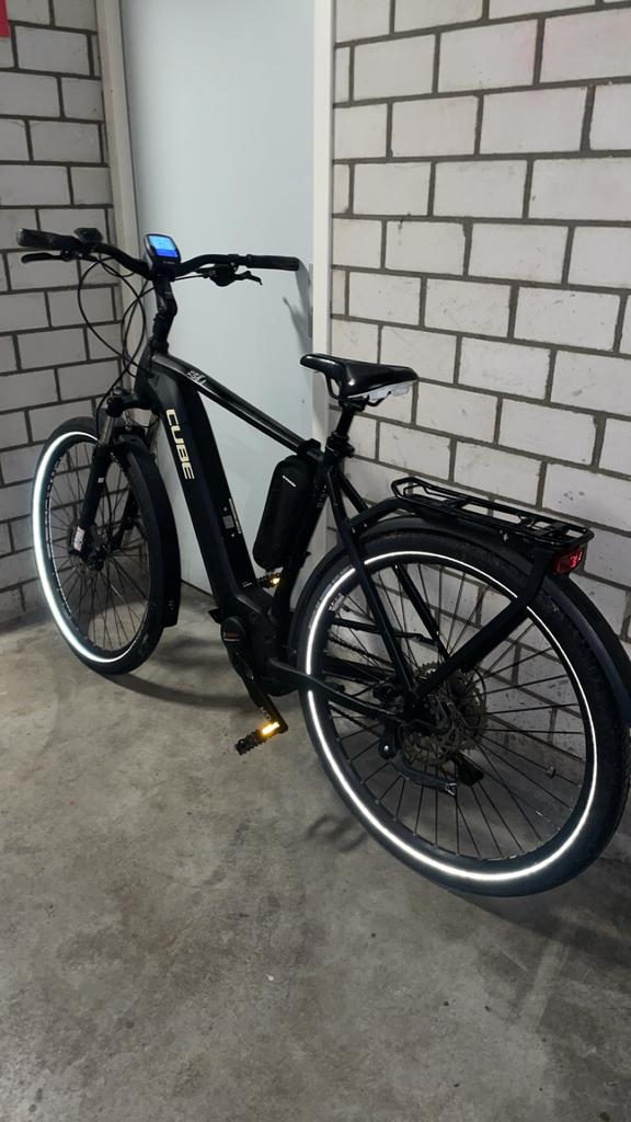 Cube Touring Pro elektrische fiets, Fietsen en Brommers, Ophalen, Zo goed als nieuw, 51 tot 55 cm, Cube