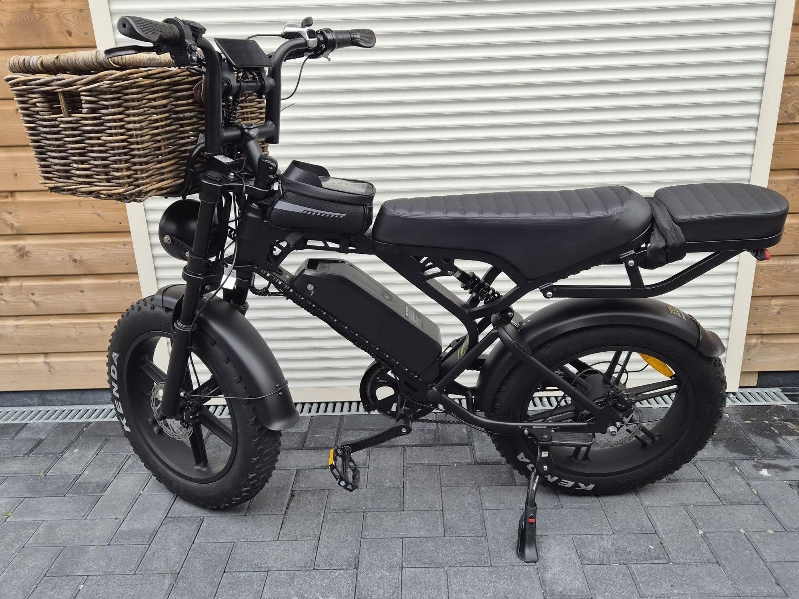Fatbike met mand en duozit - Slechts 536 km gereden!, Zo goed als nieuw, Minder dan 47 cm, 50 km per accu of meer, Ophalen