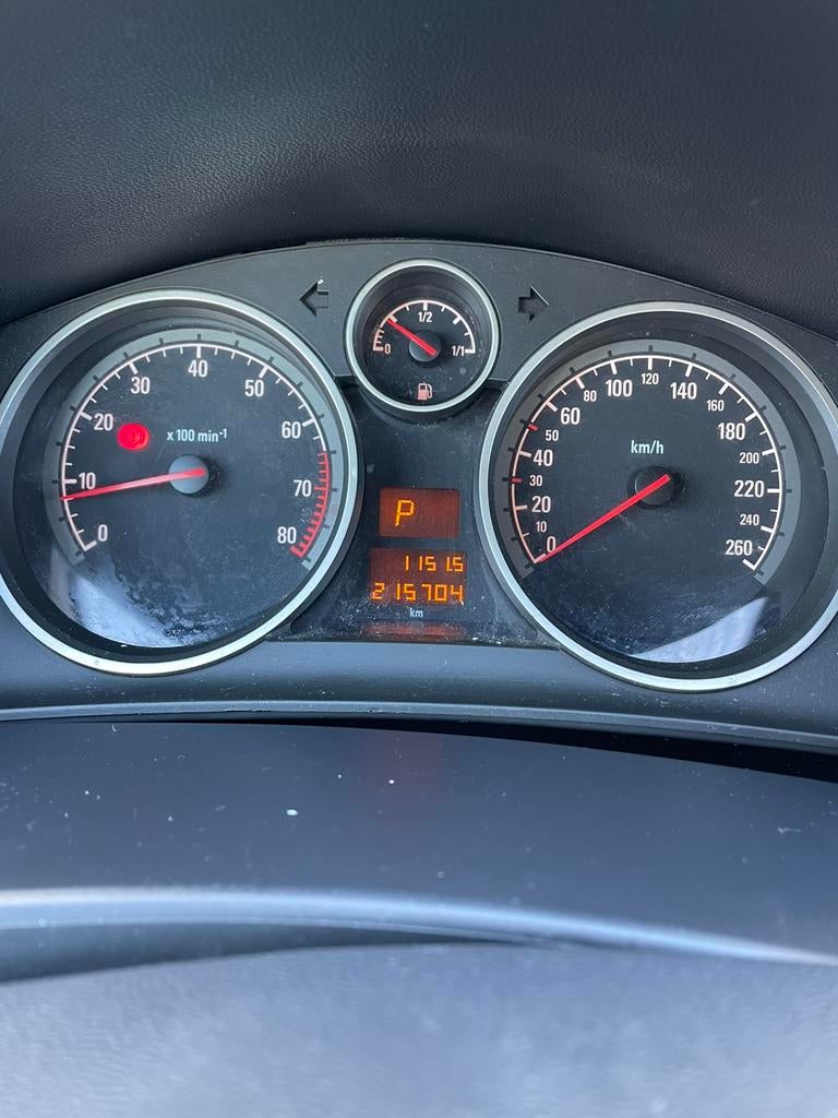 Opel 2005 Grijs, Auto's, 125 pk, 1210 kg, 1796 cc, 630 kg