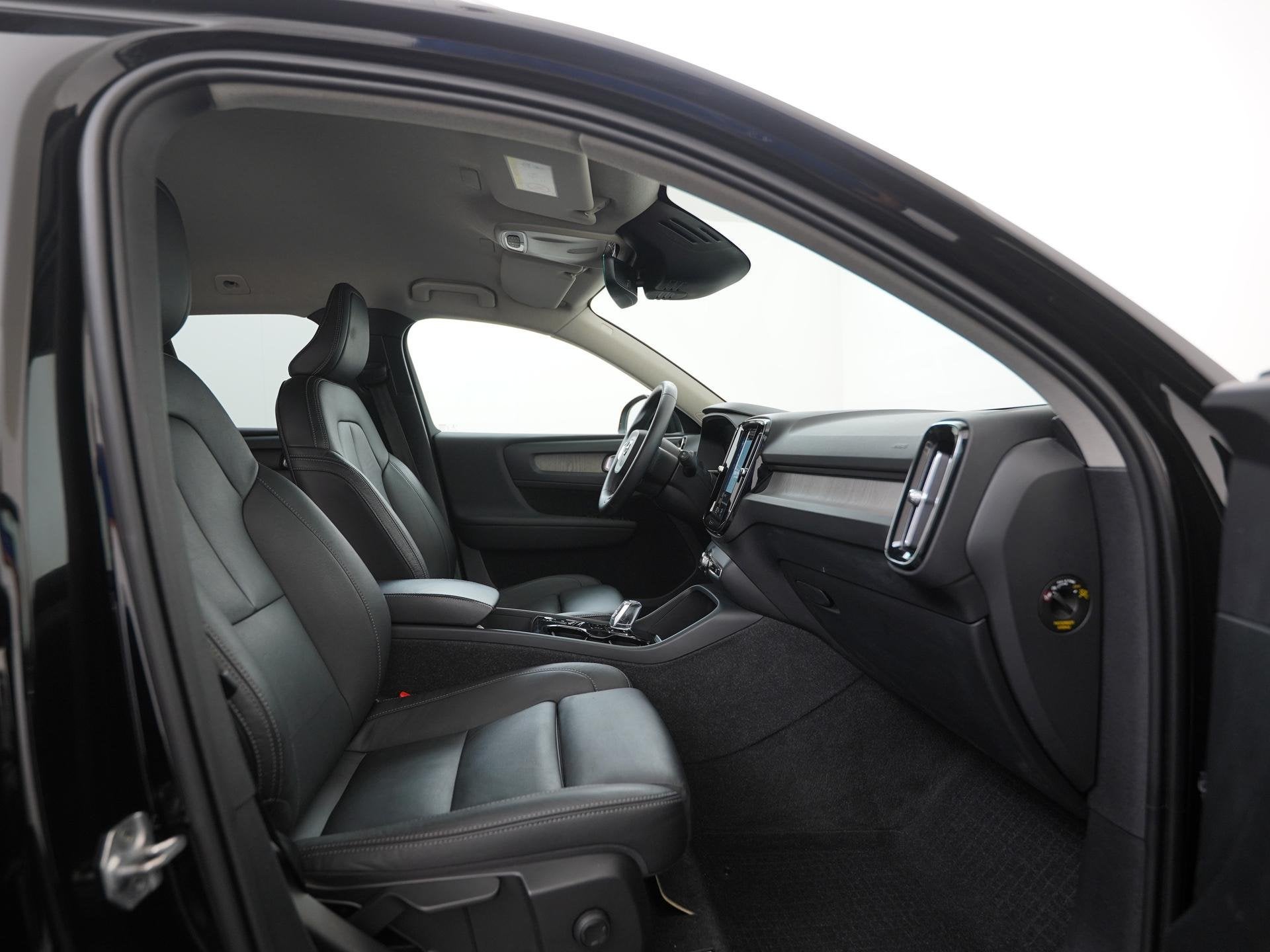 Volvo XC40 1.5 T4 Recharge Inscription | Leder | Blind spot, Auto's, Euro 6, 1712 kg, Zwart, Hybride Elektrisch/Benzine