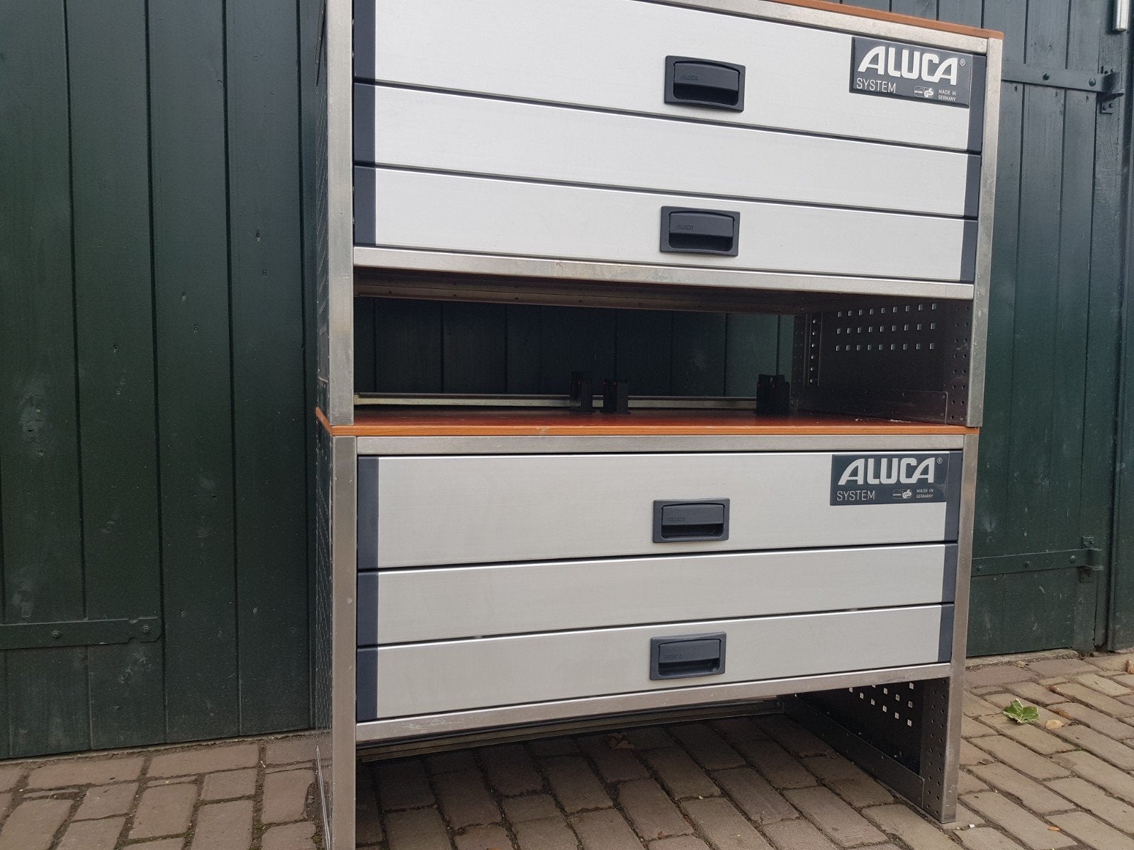 aluca bedrijfswagen inrichting bedrijfswageninrichting, Ophalen