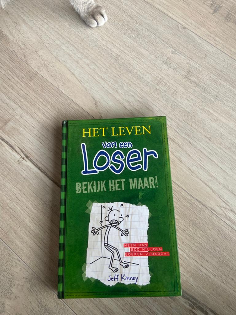 Het leven van een loser bekijk het maar, Ophalen, Zo goed als nieuw, Verhalen