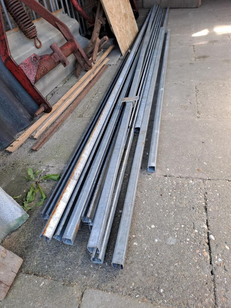 Deur rail, Doe-het-zelf en Verbouw, Metalen, Ophalen of Verzenden