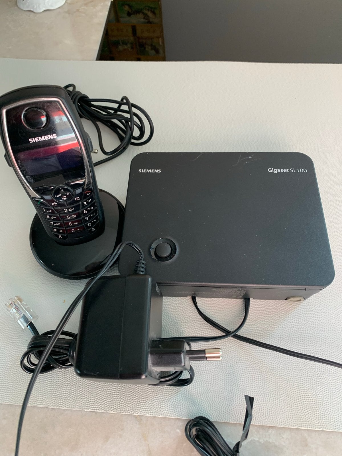Siemens Gigaset SL100 met handset en lader, Ophalen of Verzenden, Gebruikt, 1 handset