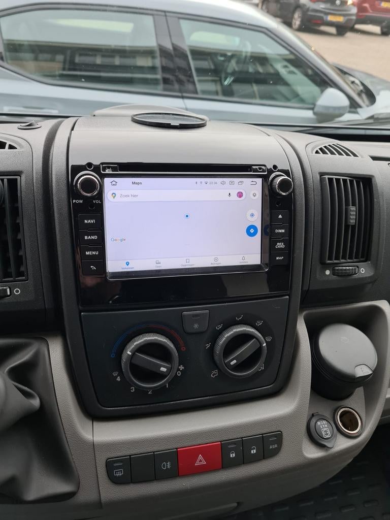 Te koop Berg camper radio navigatie systeem, Caravans en Kamperen, Camper-accessoires, Ophalen, Gebruikt