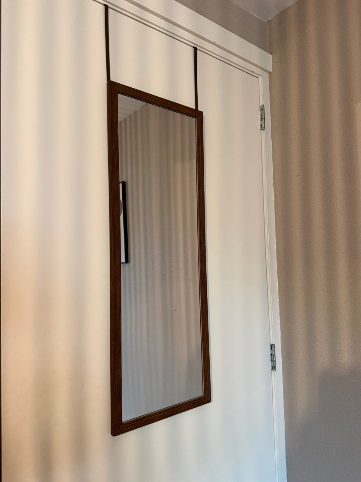 Spiegel met ophanging voor de deur, Ophalen, Gebruikt, 50 tot 100 cm, Minder dan 100 cm