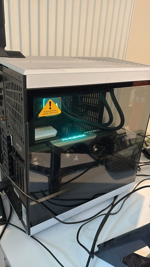 Gaming PC RTX 5080, Ryzen 7 9700X, 32 GB DDR5, 2 TB SSD, 32 GB, Virtual Reality, Gaming PC, Zo goed als nieuw