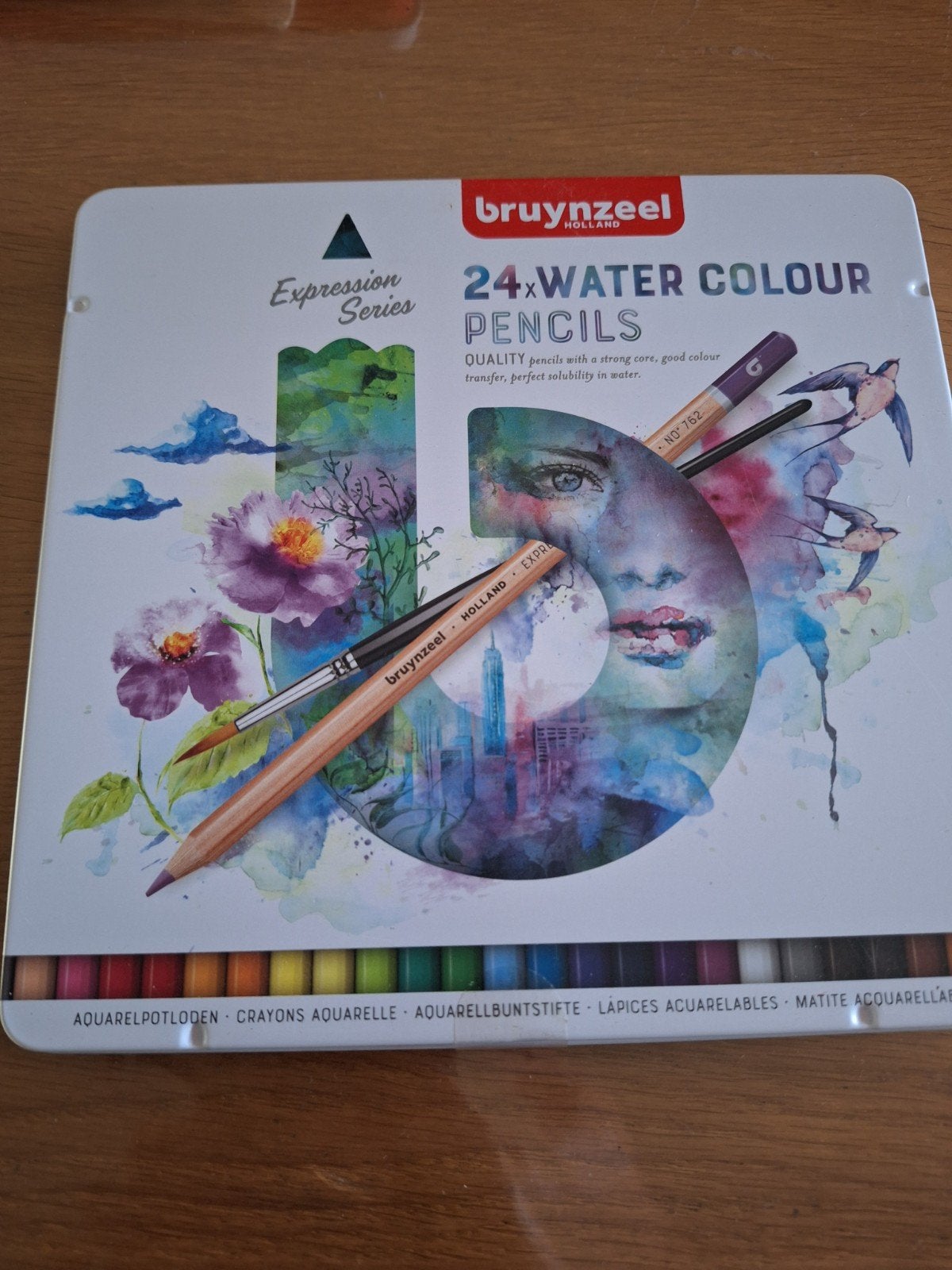 nieuw doos met 24 waterkleurtjes, Ophalen of Verzenden, Nieuw, Potlood of Stift