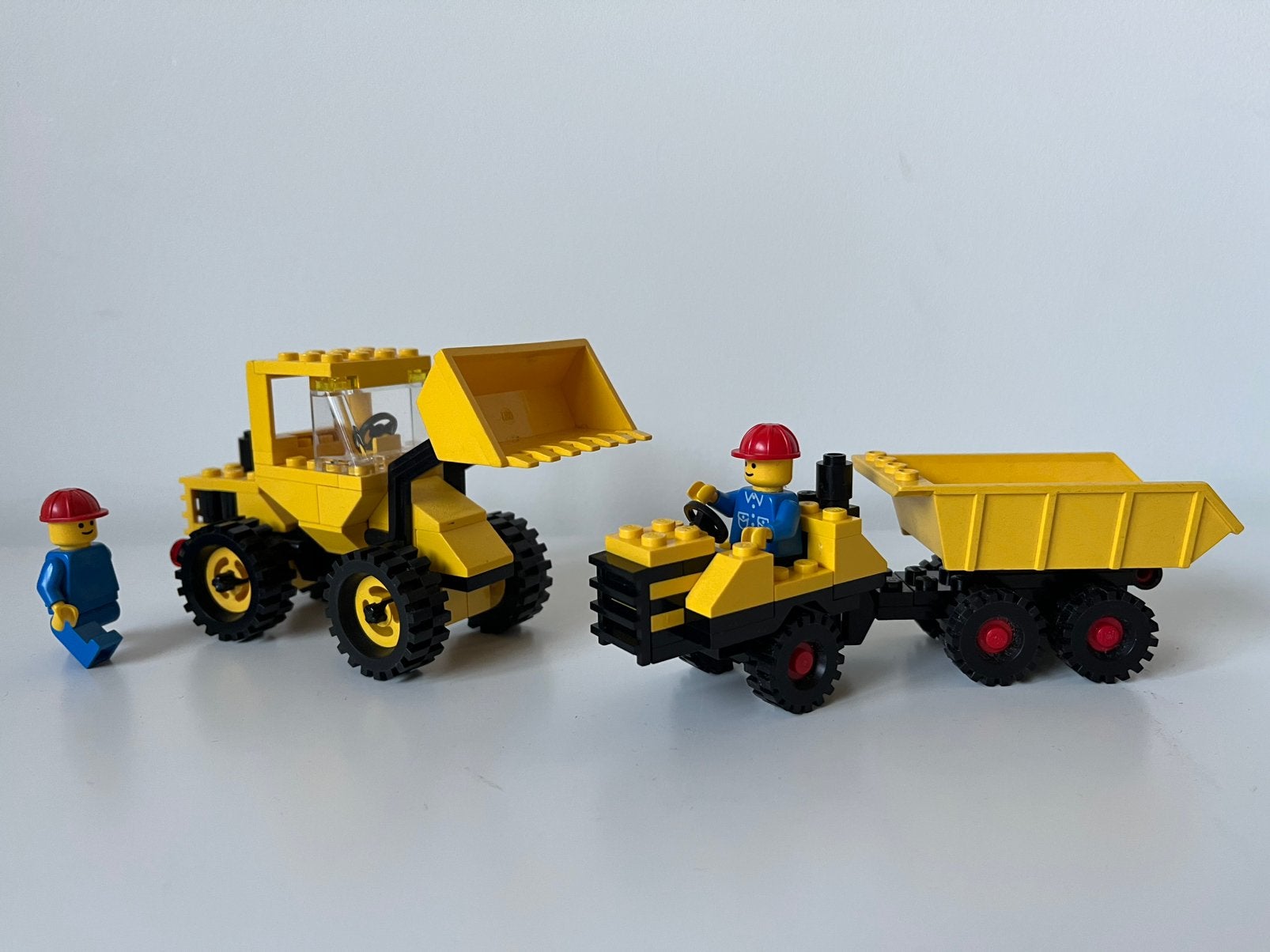 Lego shovel en kiepwagen, Gebruikt, Ophalen of Verzenden, LEGOLAND, Inclusief minifiguren