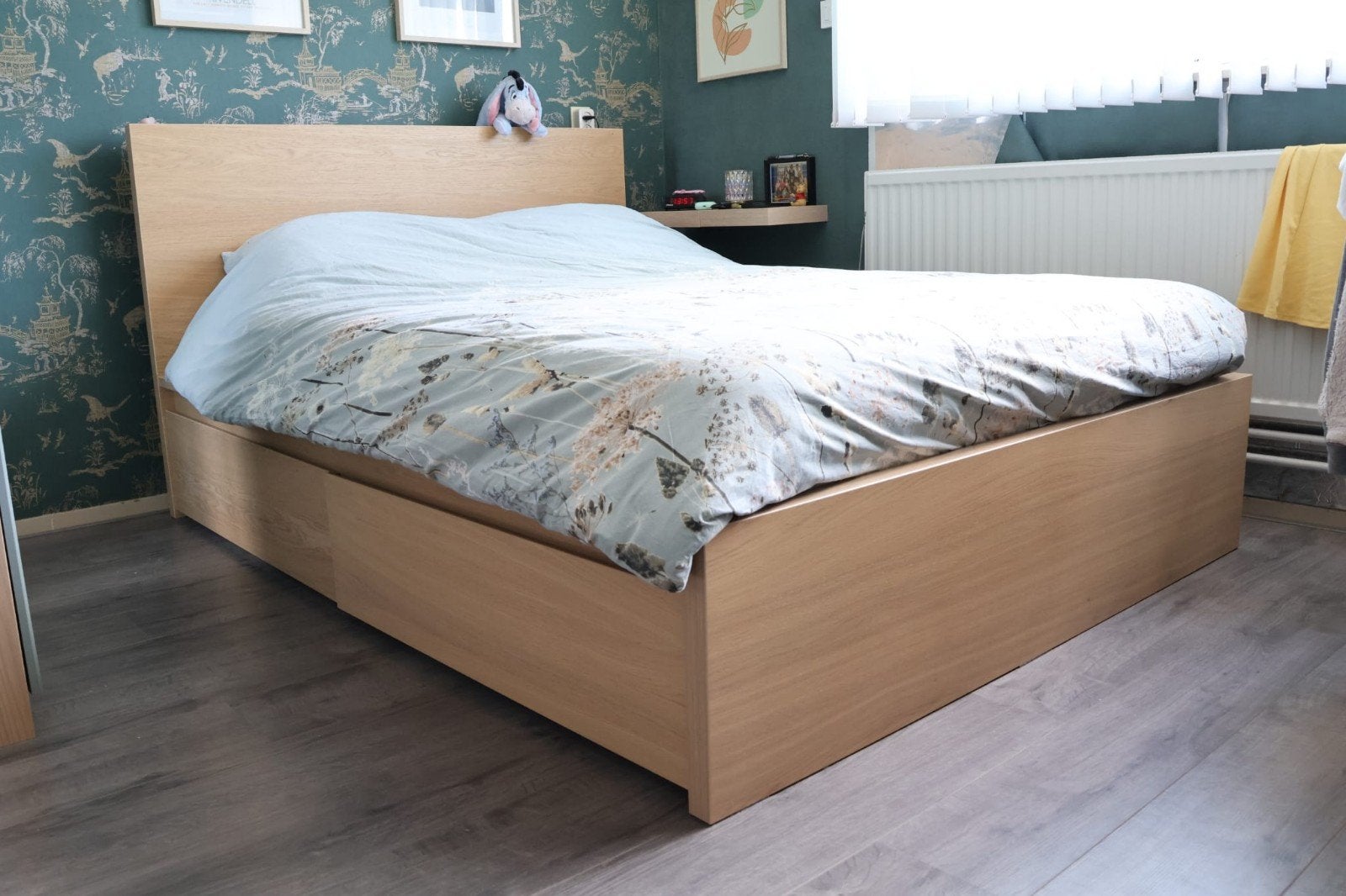 Mooi bed, incl. lattenbodem, matras en toebehoren, Ophalen, Zo goed als nieuw, Tweepersoons