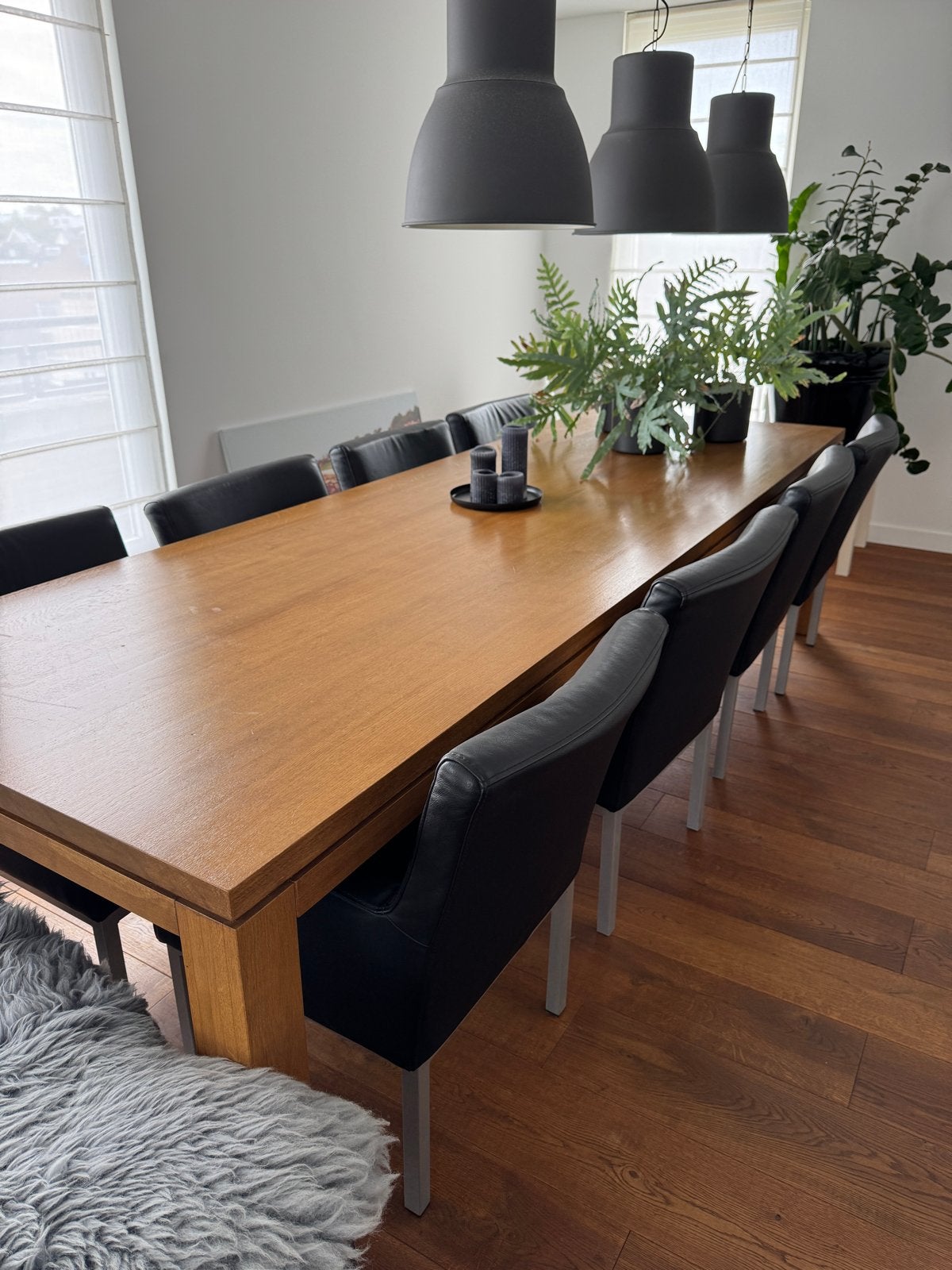 Massief houten eettafel (1x3m) met 8 leren stoelen, Ophalen, Gebruikt, 200 cm of meer, 50 tot 100 cm