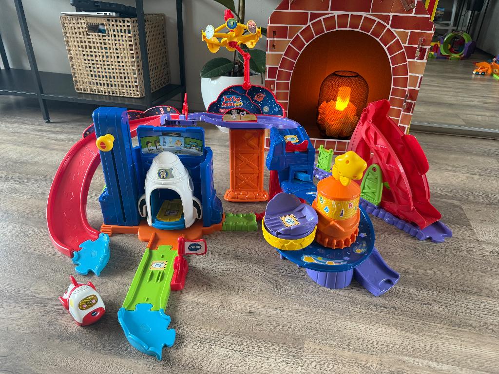 Vtech speelgoed toet toet ruimtestation, Kinderen en Baby's, Speelgoed | Vtech, Ophalen of Verzenden, Gebruikt, 2 tot 4 jaar