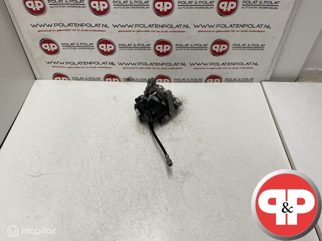 VW Passat 3G B8 Remklauw Links Achter 3Q0615405E