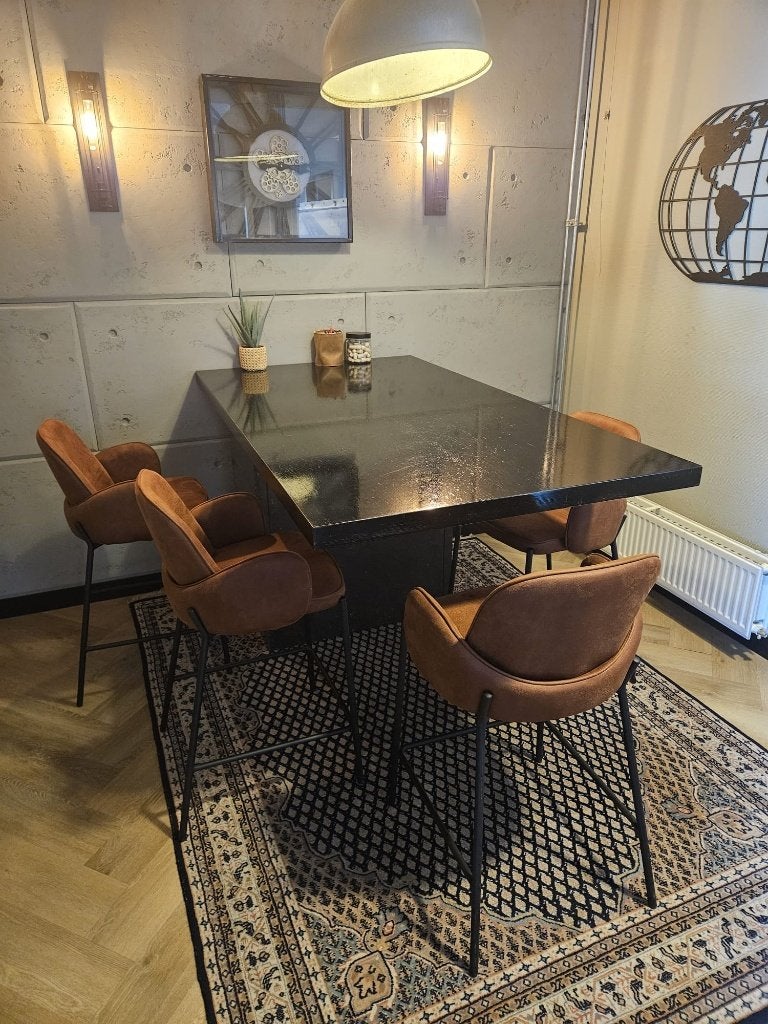 Houten tafel met stenen voet, Ophalen, Gebruikt, 100 tot 150 cm, 50 tot 100 cm