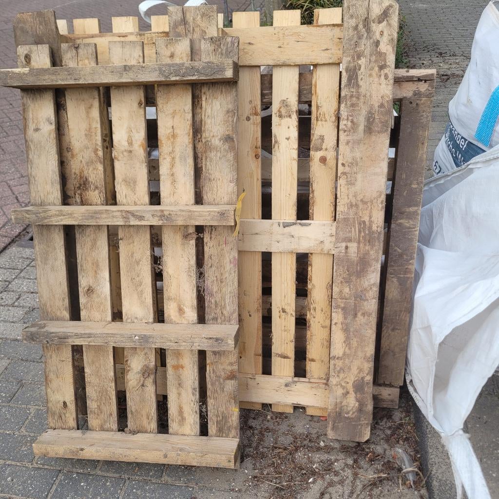 4 Pallets Gratis, Doe-het-zelf en Verbouw, Hout en Planken, Ophalen of Verzenden, Overige houtsoorten, Minder dan 200 cm, Pallet