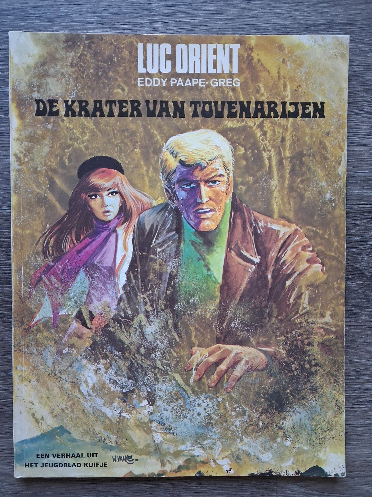 Luc Orient  - De Krater van Tovenarijen, Gelezen, Eén stripboek, Ophalen of Verzenden, Eddy Paape-Greg