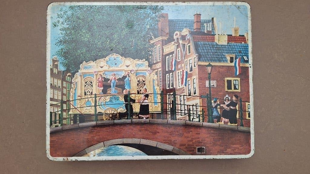 Trommel afb.draaiorgel Amsterdam, Ophalen of Verzenden, Gebruikt, Koek(jes), Verkade