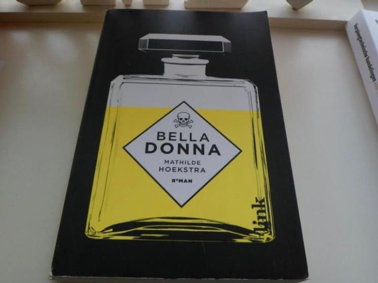 Bella Donna - Mathilde Hoekstra, Ophalen of Verzenden, Zo goed als nieuw