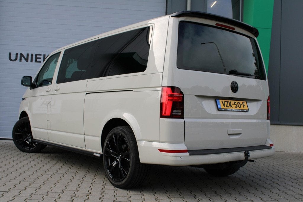 Volkswagen Transporter CARAVELLE T6.1 DSG | DUBBELE CABINE/, Auto's, Gebruikt, 4 cilinders, 150 pk, Volkswagen