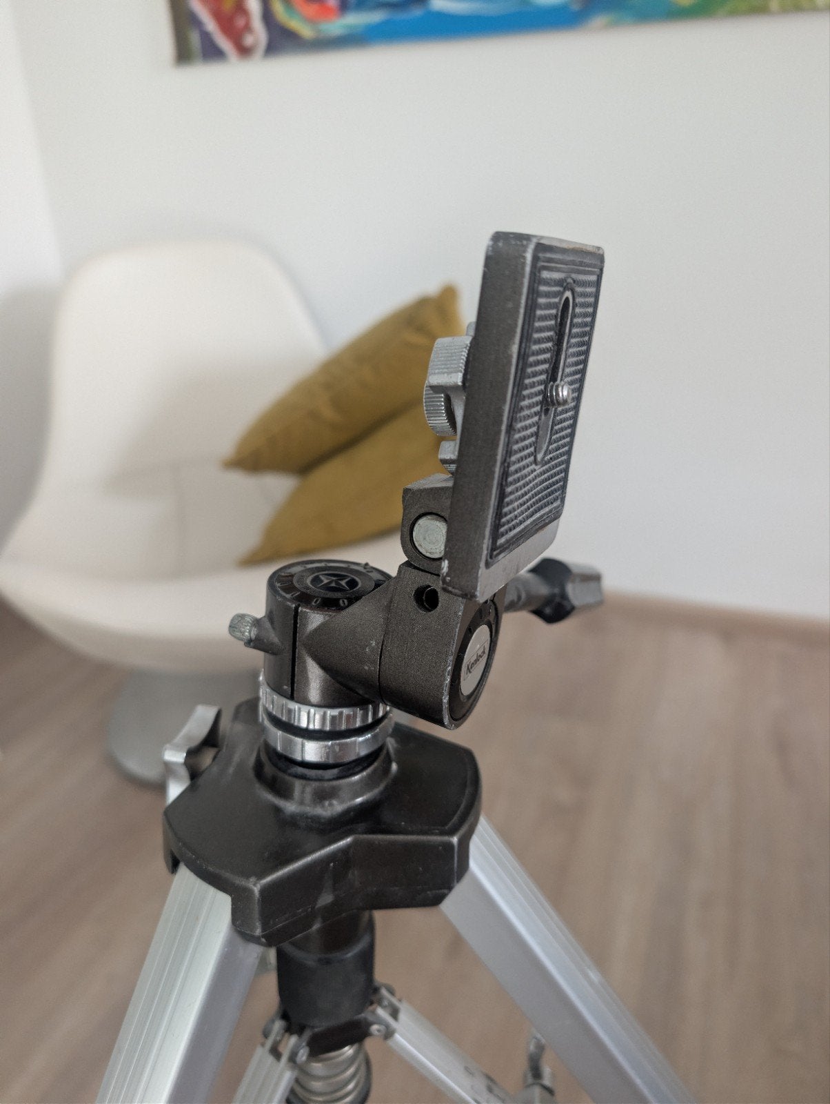 Robuust Kenlock Statief (3000AF) - Met Schokdemper & Pan/Ti, Audio, Tv en Foto, Fotografie | Statieven en Balhoofden, Snelkoppelingsplaat