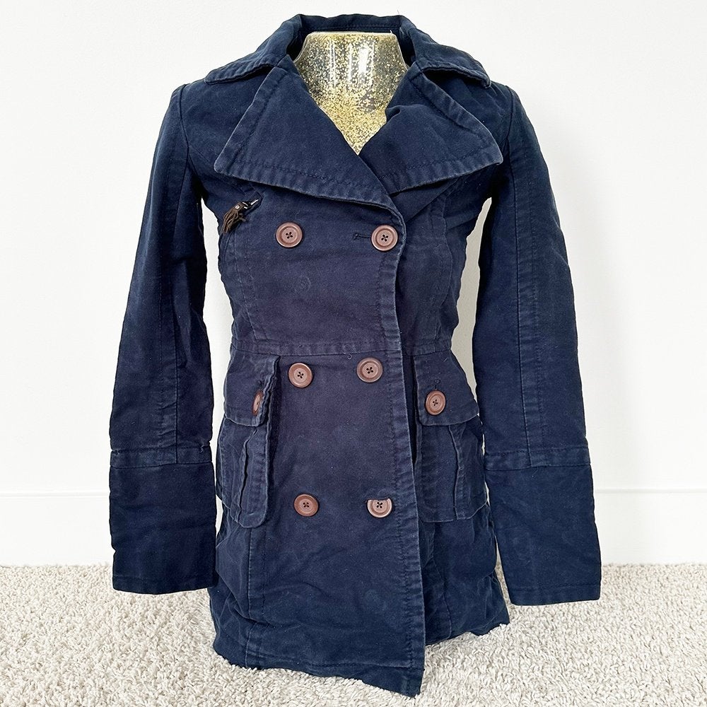 Mooie Bershka Jas (S) € 35,-