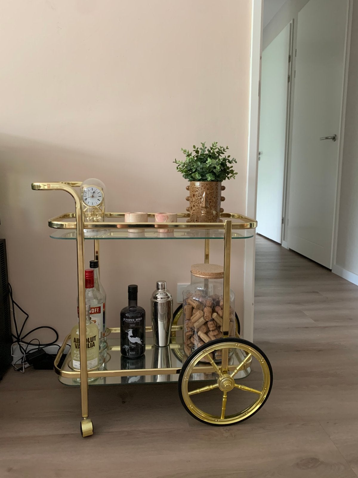 Drankentrolley/Barkar, Ophalen, Zo goed als nieuw