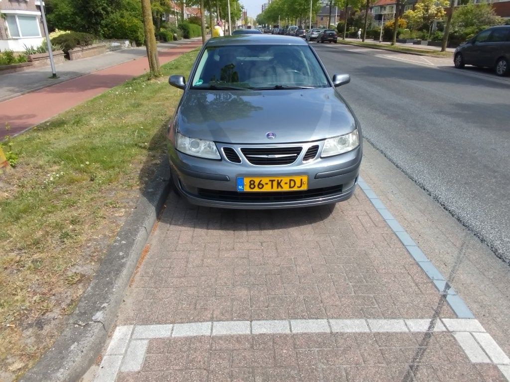 Saab 9-3 1.8 I Sport Sedan 2006 Grijs, 1340 kg, 4 cilinders, 1796 cc, 122 pk