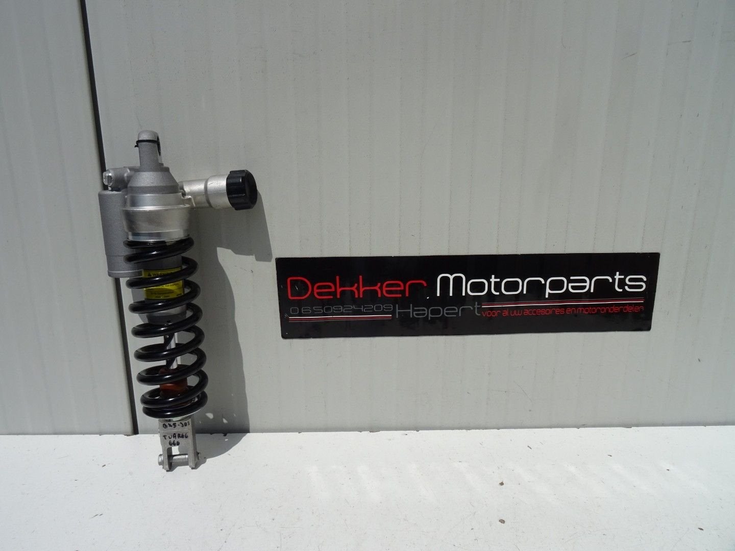 KYB Originele Achter Schokbreker Aprilia Tuareg 660 2022 >, Ophalen of Verzenden, -, -, -
