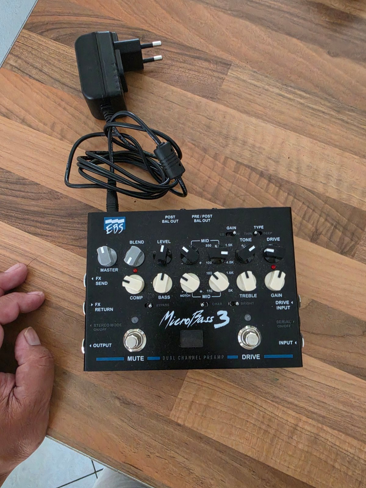 Ebs pre amp  Microbass 3, Ophalen of Verzenden, Zo goed als nieuw, Overige aantallen, Overige merken