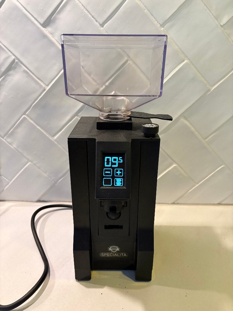 Eureka mignon specialita, Witgoed en Apparatuur, Ophalen of Verzenden, Zo goed als nieuw, Koffiemachine