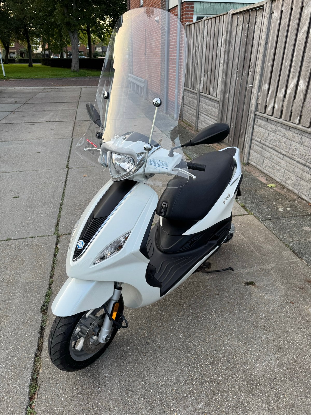 Piaggio New Fly 6.600km (eerste eigenaar), Ophalen, Gebruikt, Maximaal 45 km/u, Fly