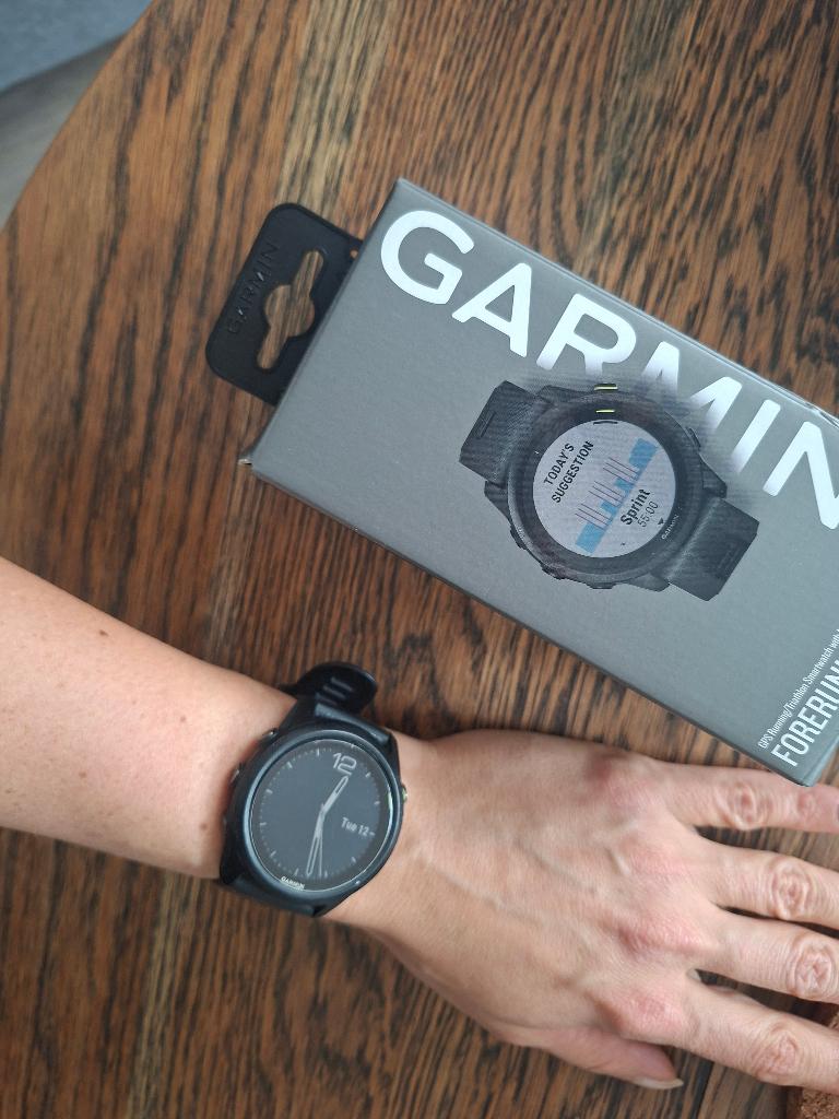 Garmin Forerunner 745, Ophalen, Zo goed als nieuw, Zwart, Android