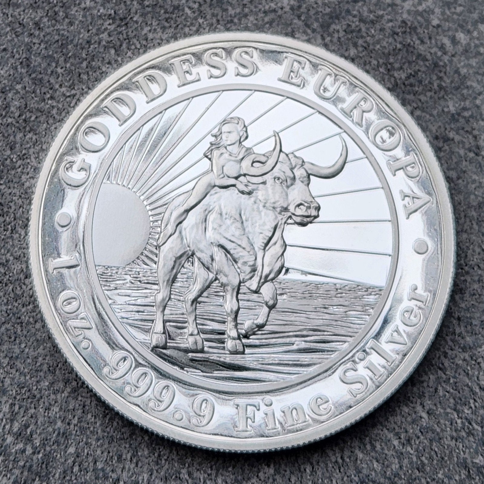 1 oz goddess Europa 2022 zilver in capsule, Ophalen of Verzenden, Zilver